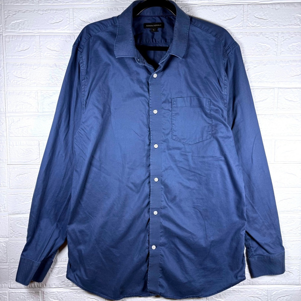 Banana Republic Button Down Shirt Mens XL Blue Long Sleeve Business Casual